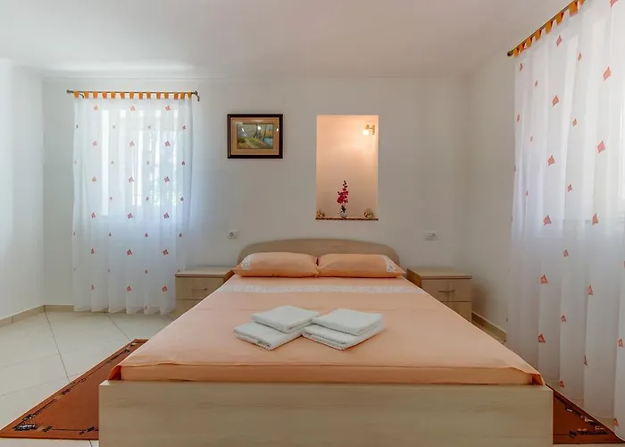 Leila Apartamento Mali Lošinj